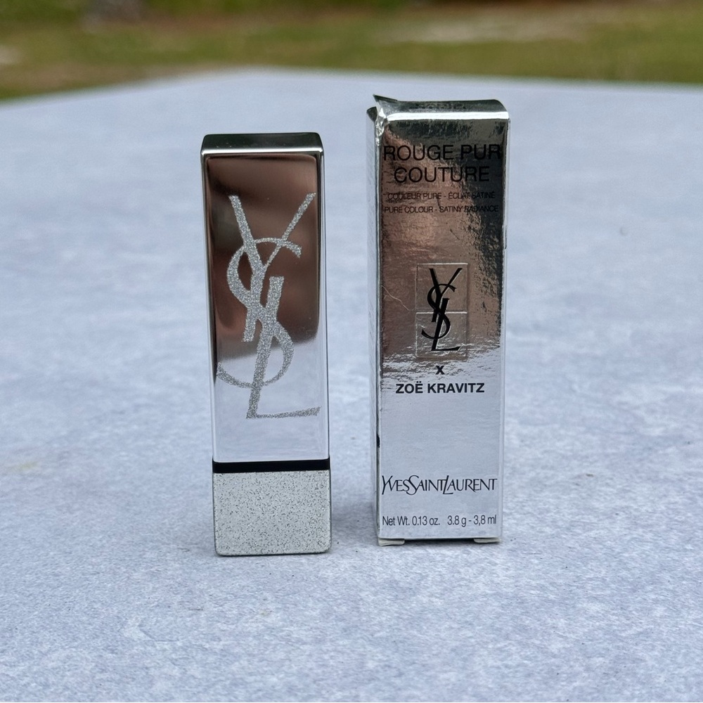 YSL x Zoe Kravitz Paris Stroll Lipstick - Picture 3 of 7